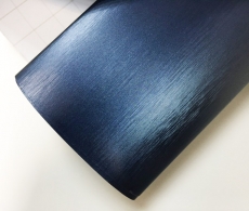 Пленка под метал, шлифованный алюминий темно-синий (dark blue) 1.52м. с микроканалами